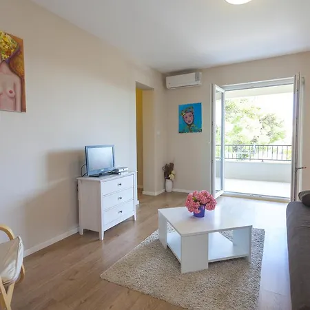 Meri - Puharic Guest house 3*
