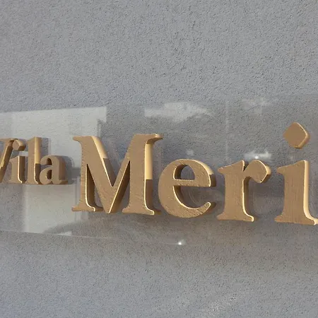 Guest house Meri - Puharic Makarska