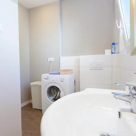 Meri - Puharic 3* 마카르스카